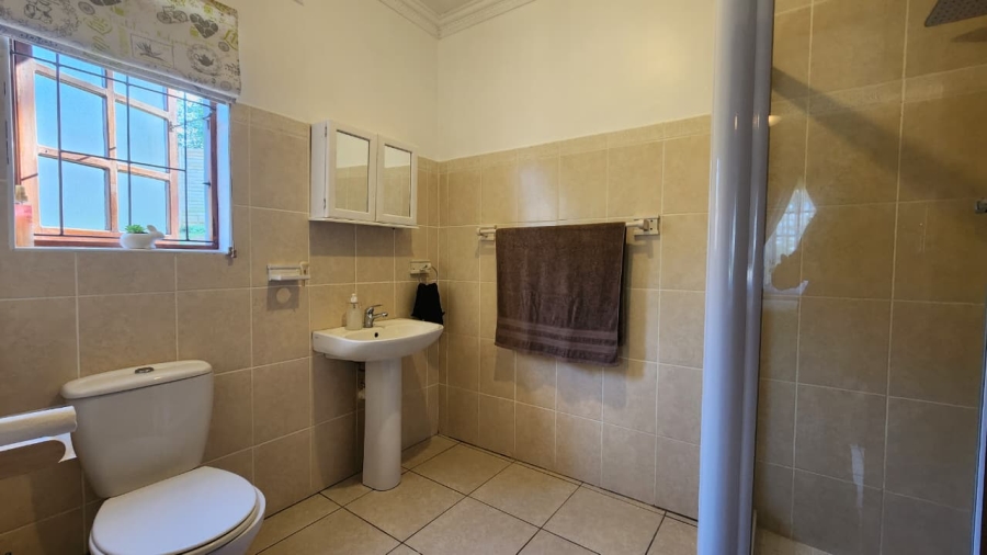 3 Bedroom Property for Sale in Umtentweni KwaZulu-Natal