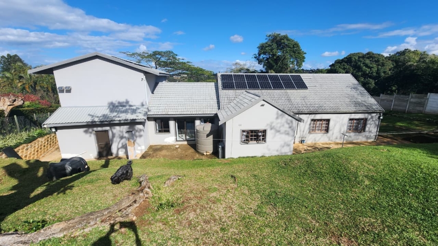 3 Bedroom Property for Sale in Umtentweni KwaZulu-Natal