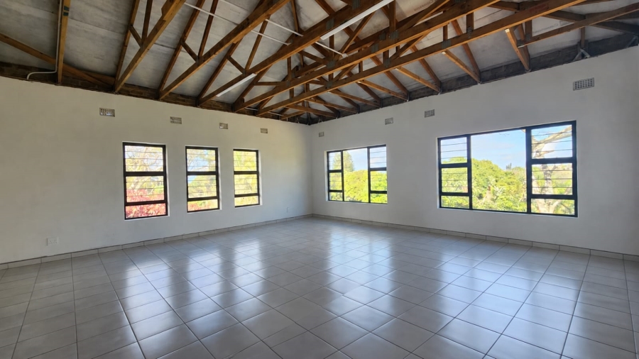 3 Bedroom Property for Sale in Umtentweni KwaZulu-Natal
