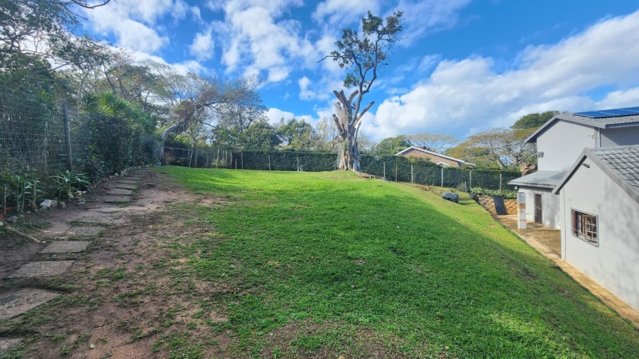 3 Bedroom Property for Sale in Umtentweni KwaZulu-Natal