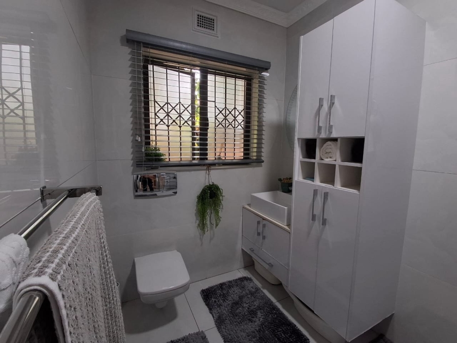4 Bedroom Property for Sale in Malvern KwaZulu-Natal