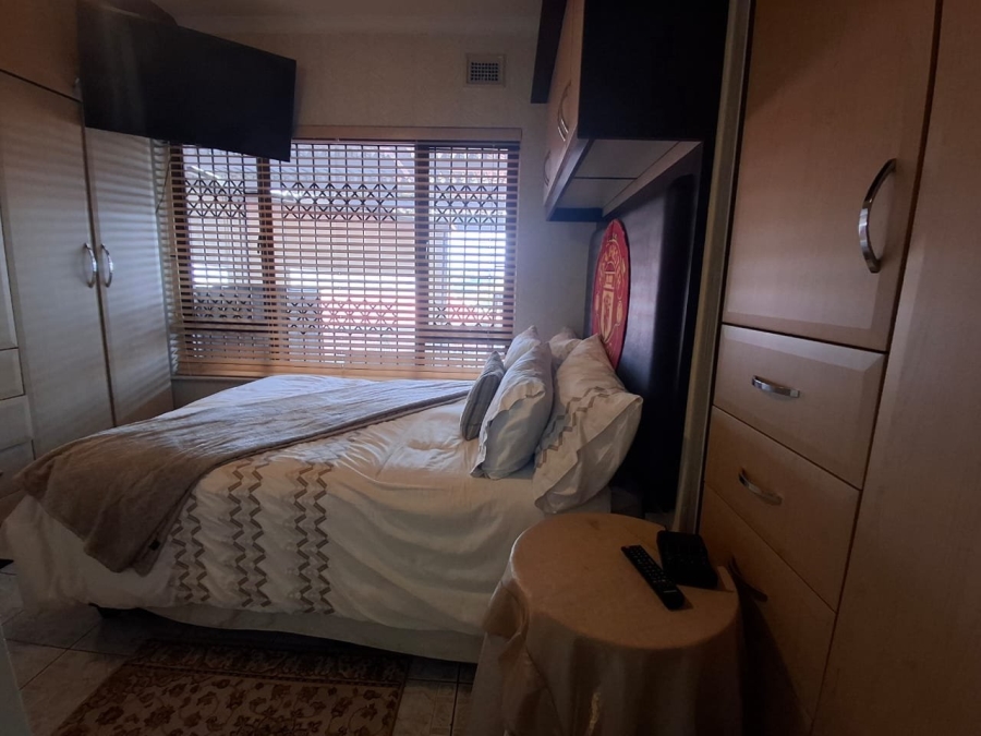 4 Bedroom Property for Sale in Malvern KwaZulu-Natal