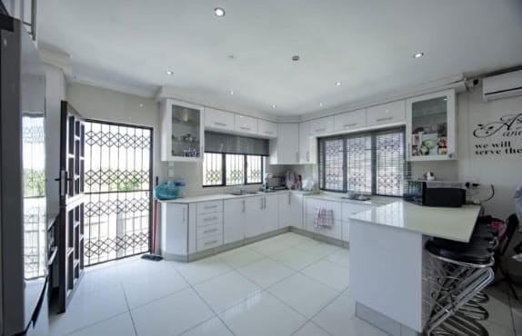 4 Bedroom Property for Sale in Malvern KwaZulu-Natal