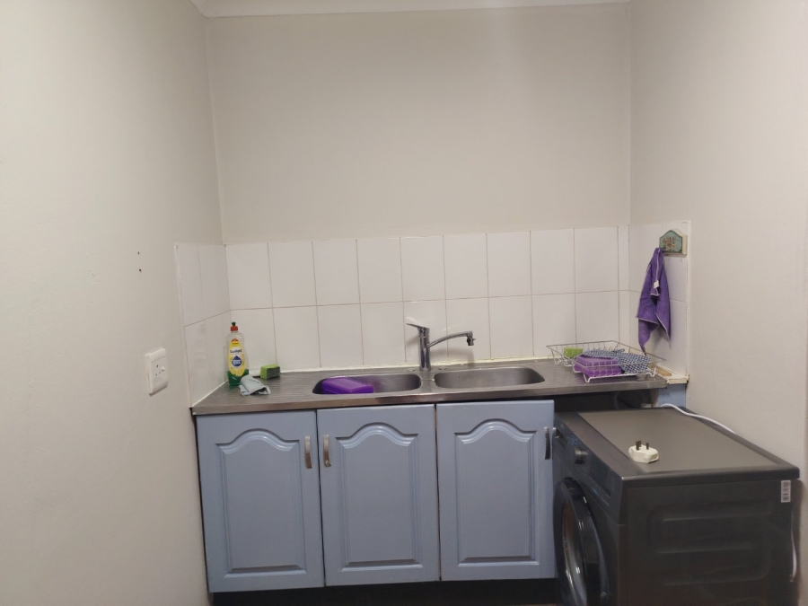 To Let 4 Bedroom Property for Rent in Gillitts KwaZulu-Natal