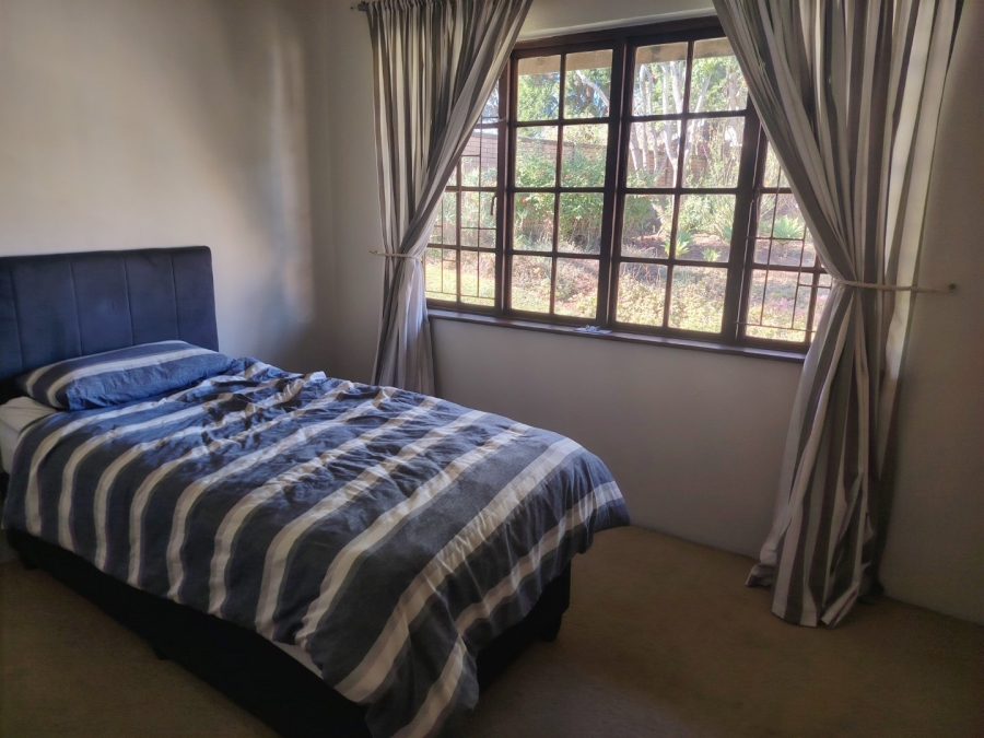 To Let 4 Bedroom Property for Rent in Gillitts KwaZulu-Natal