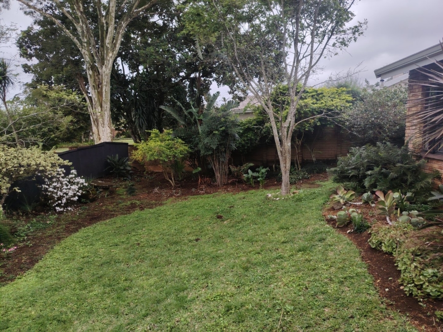 To Let 4 Bedroom Property for Rent in Gillitts KwaZulu-Natal
