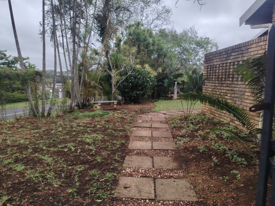 To Let 4 Bedroom Property for Rent in Gillitts KwaZulu-Natal