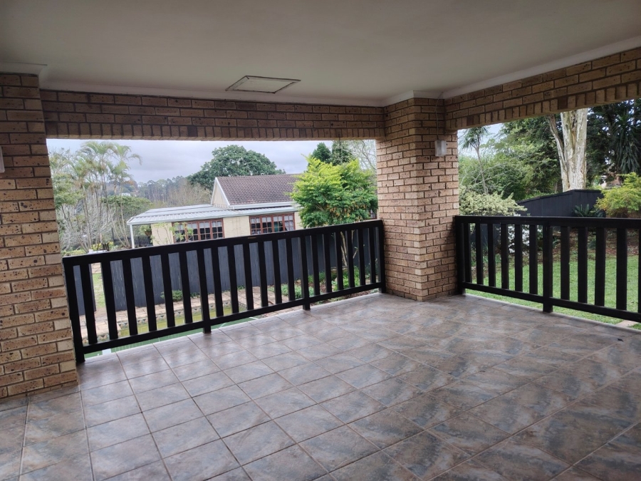 To Let 4 Bedroom Property for Rent in Gillitts KwaZulu-Natal