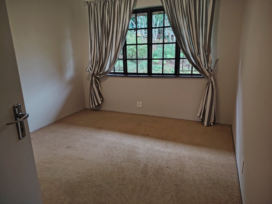 To Let 4 Bedroom Property for Rent in Gillitts KwaZulu-Natal