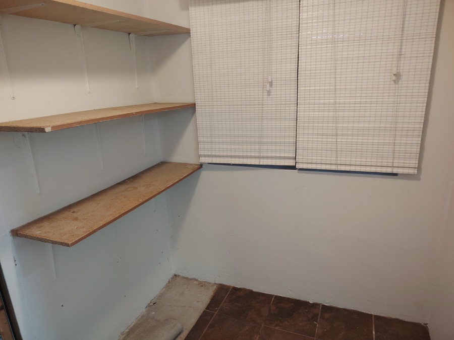 To Let 4 Bedroom Property for Rent in Gillitts KwaZulu-Natal