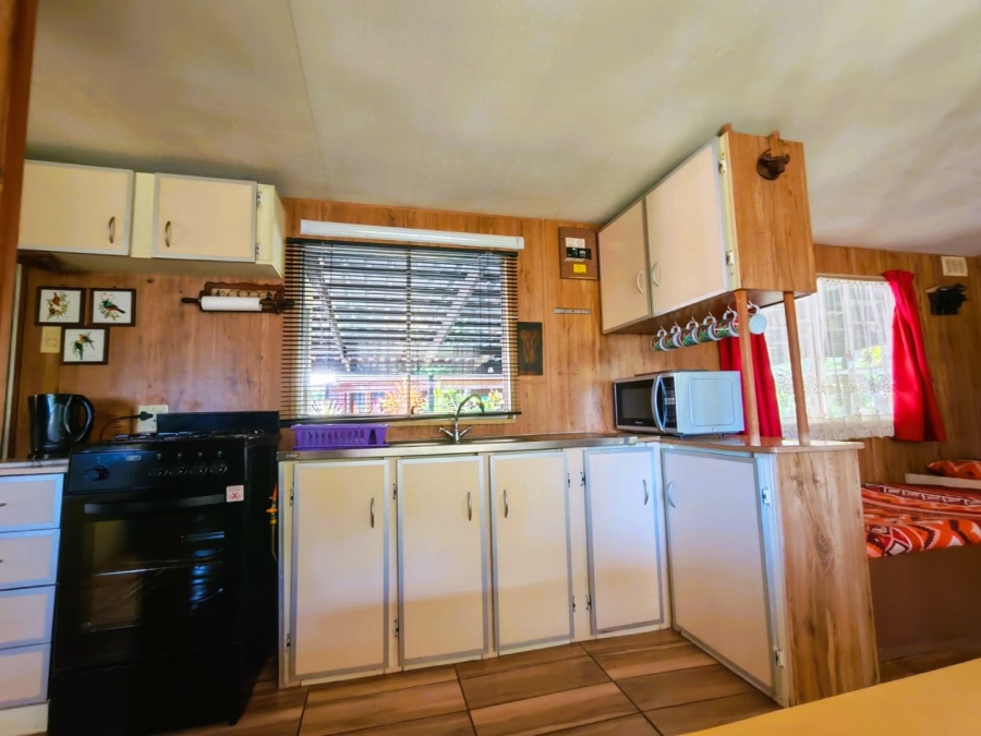 2 Bedroom Property for Sale in Hibberdene KwaZulu-Natal
