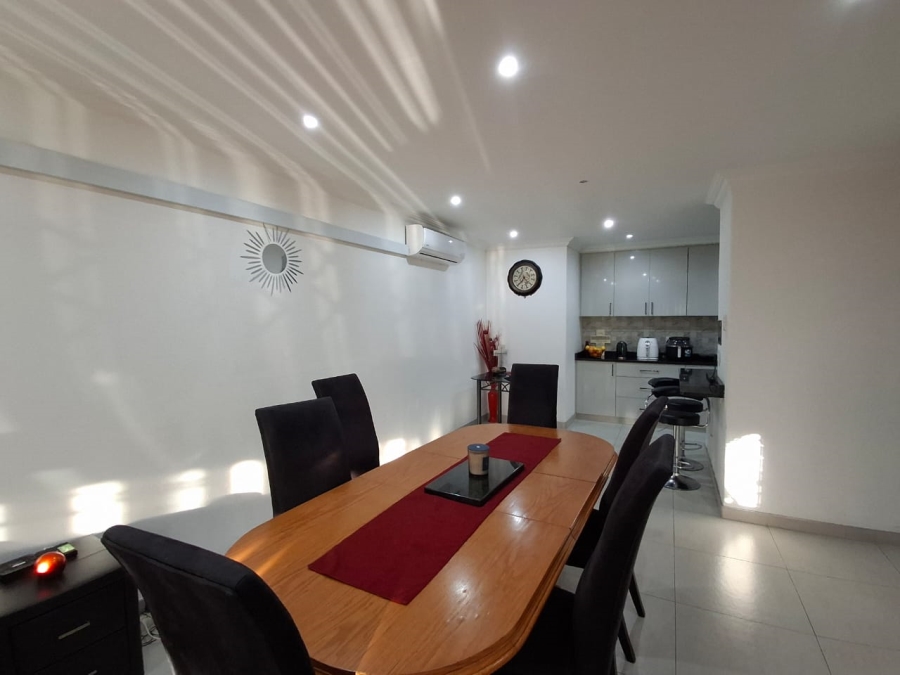 3 Bedroom Property for Sale in Escombe KwaZulu-Natal