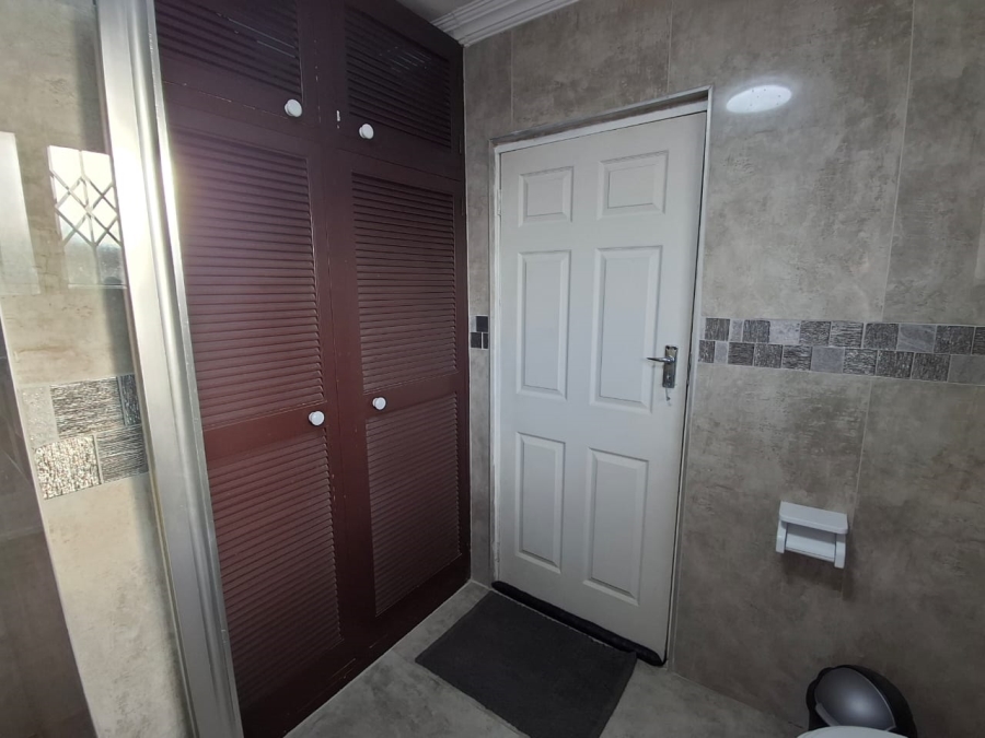 3 Bedroom Property for Sale in Escombe KwaZulu-Natal