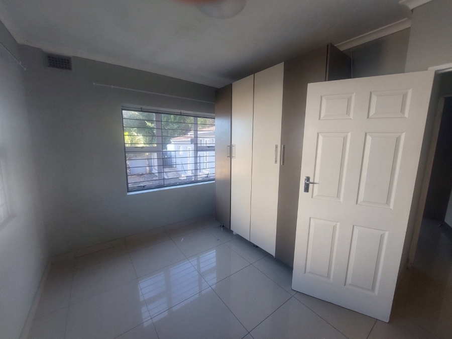 To Let 2 Bedroom Property for Rent in Bluff KwaZulu-Natal