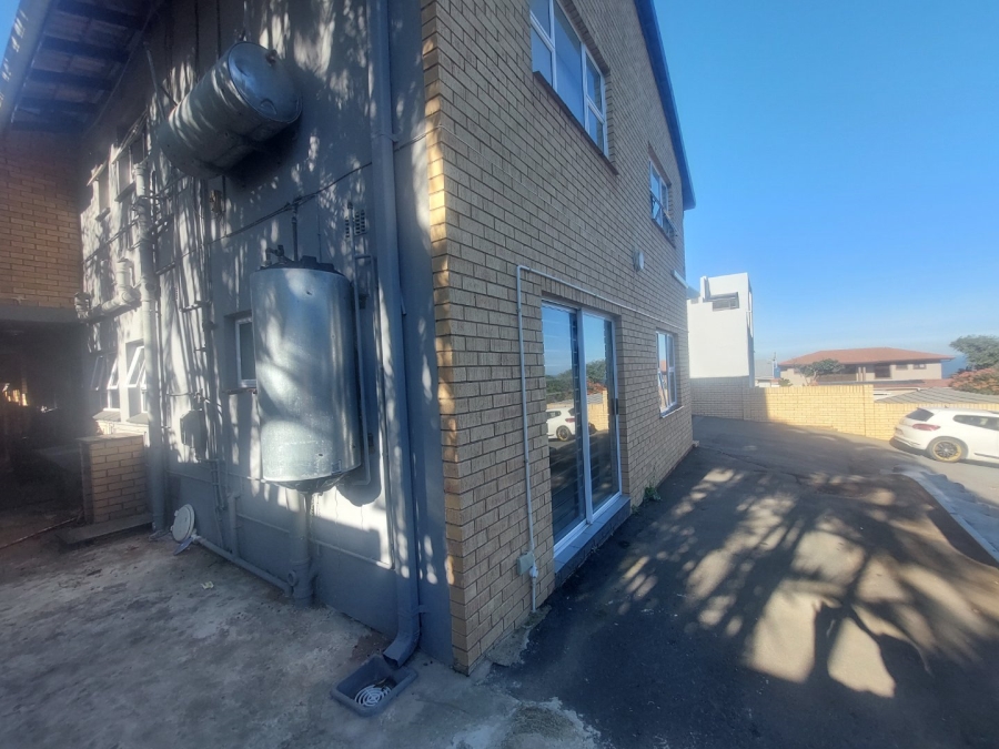 To Let 2 Bedroom Property for Rent in Bluff KwaZulu-Natal