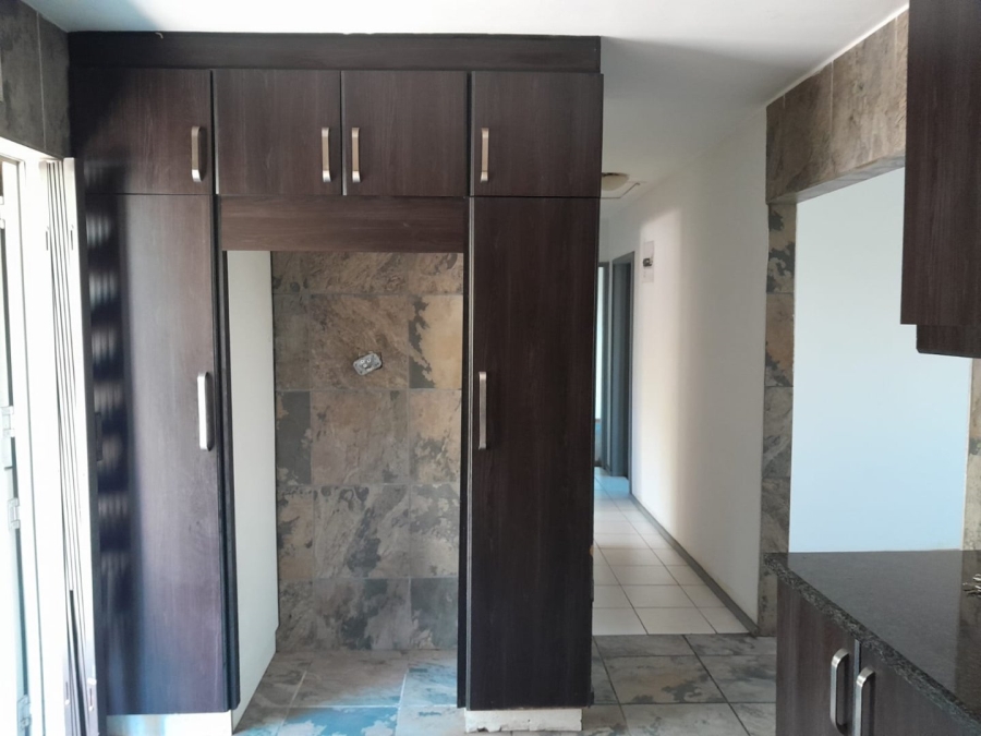 To Let 3 Bedroom Property for Rent in Escombe KwaZulu-Natal