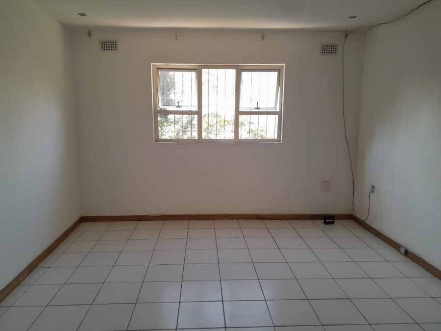 To Let 3 Bedroom Property for Rent in Escombe KwaZulu-Natal