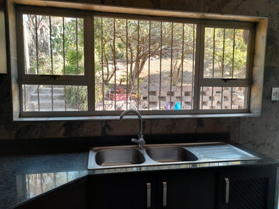 To Let 3 Bedroom Property for Rent in Escombe KwaZulu-Natal