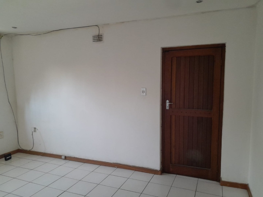 To Let 3 Bedroom Property for Rent in Escombe KwaZulu-Natal