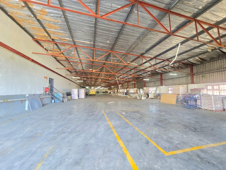 To Let Commercial Property for Rent in Moola Industrial KwaZulu-Natal