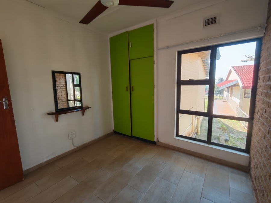 2 Bedroom Property for Sale in Hibberdene KwaZulu-Natal