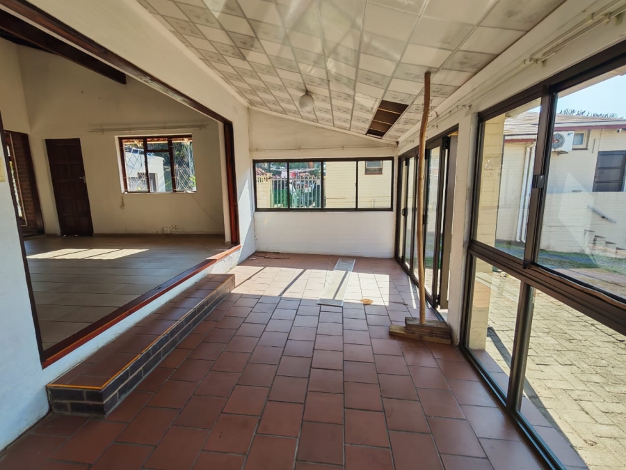 2 Bedroom Property for Sale in Hibberdene KwaZulu-Natal