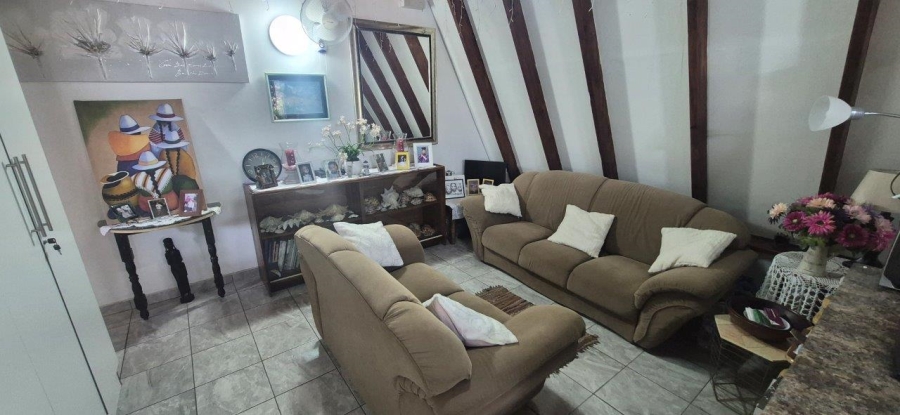 3 Bedroom Property for Sale in Hibberdene KwaZulu-Natal