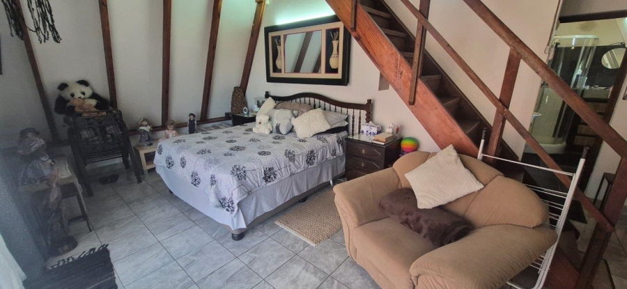 3 Bedroom Property for Sale in Hibberdene KwaZulu-Natal