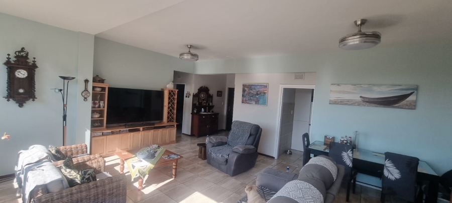 2 Bedroom Property for Sale in Margate KwaZulu-Natal