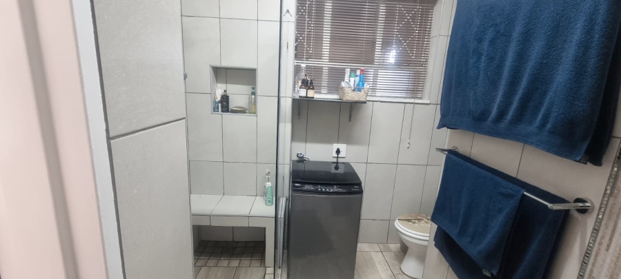 2 Bedroom Property for Sale in Margate KwaZulu-Natal