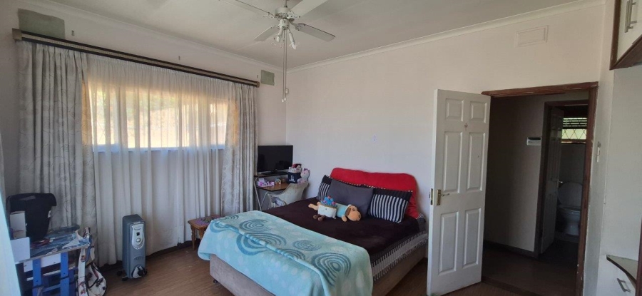 3 Bedroom Property for Sale in Southport KwaZulu-Natal
