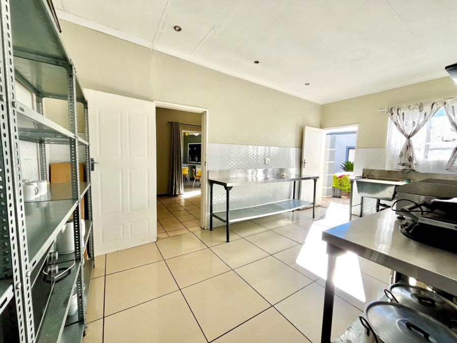 Commercial Property for Sale in Pioneer Park KwaZulu-Natal