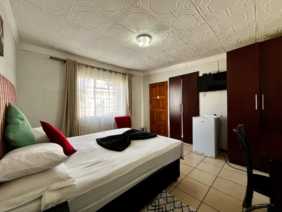 Commercial Property for Sale in Pioneer Park KwaZulu-Natal