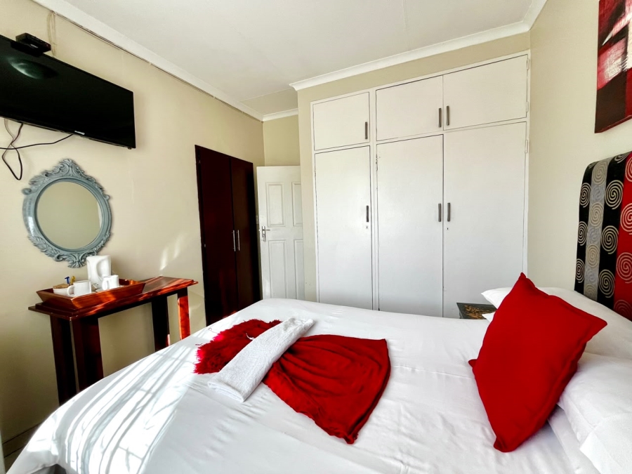 Commercial Property for Sale in Pioneer Park KwaZulu-Natal