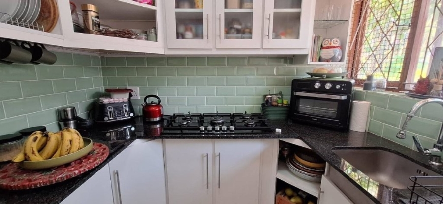2 Bedroom Property for Sale in Oslo Beach KwaZulu-Natal