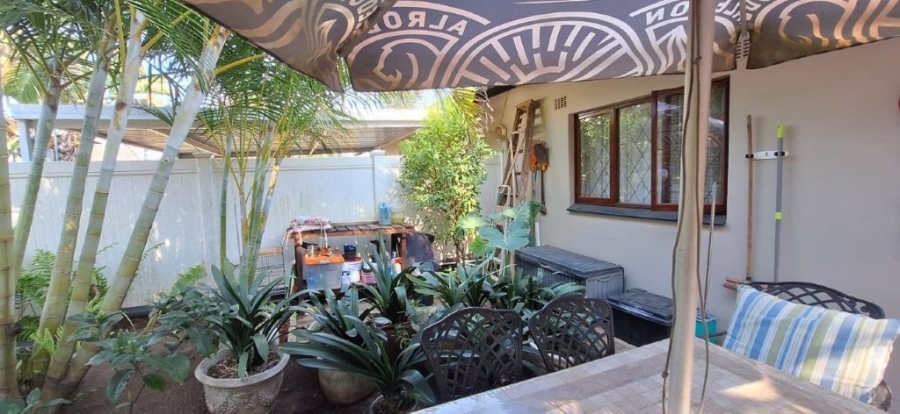 2 Bedroom Property for Sale in Oslo Beach KwaZulu-Natal