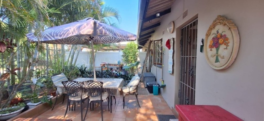 2 Bedroom Property for Sale in Oslo Beach KwaZulu-Natal