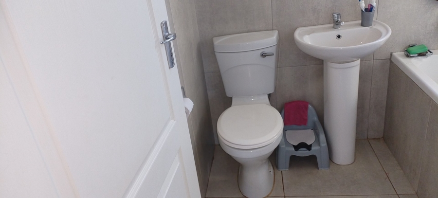 3 Bedroom Property for Sale in Panorama Gardens KwaZulu-Natal