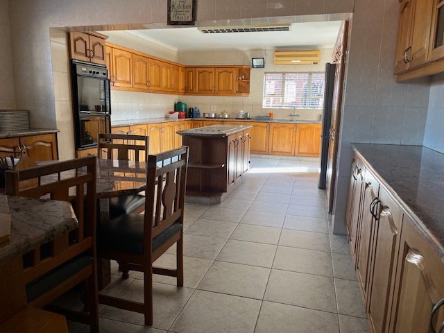 5 Bedroom Property for Sale in Isipingo Hills KwaZulu-Natal