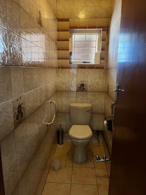 5 Bedroom Property for Sale in Isipingo Hills KwaZulu-Natal