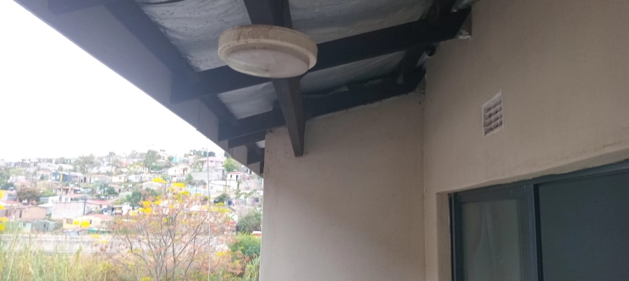 2 Bedroom Property for Sale in Newlands East KwaZulu-Natal