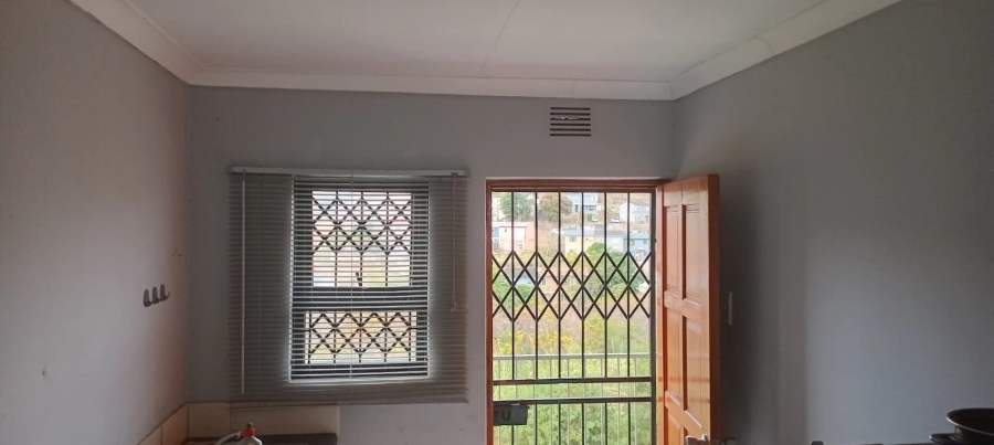 2 Bedroom Property for Sale in Newlands East KwaZulu-Natal