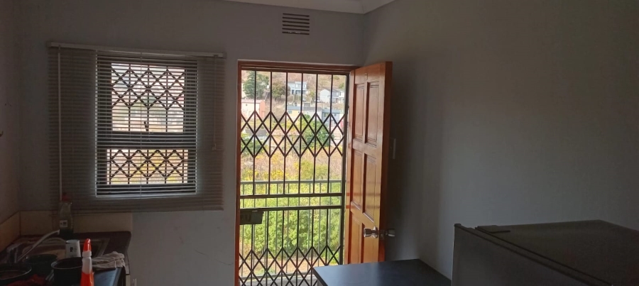 2 Bedroom Property for Sale in Newlands East KwaZulu-Natal