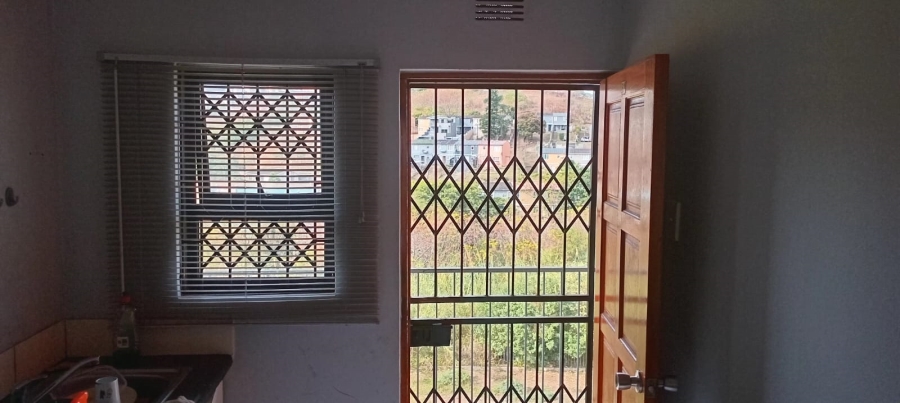 2 Bedroom Property for Sale in Newlands East KwaZulu-Natal
