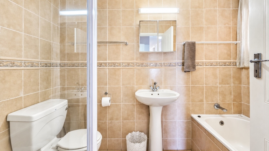 3 Bedroom Property for Sale in Willard Beach KwaZulu-Natal