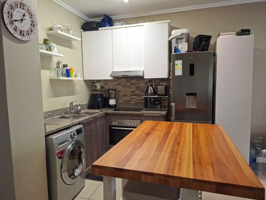 2 Bedroom Property for Sale in Umhlanga Ridge KwaZulu-Natal