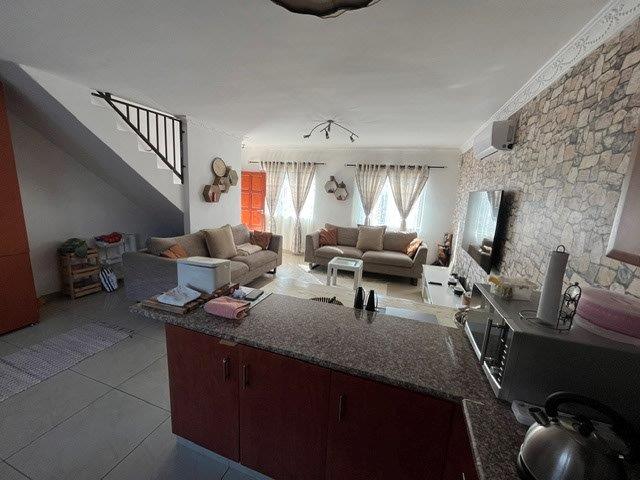 3 Bedroom Property for Sale in Avoca KwaZulu-Natal