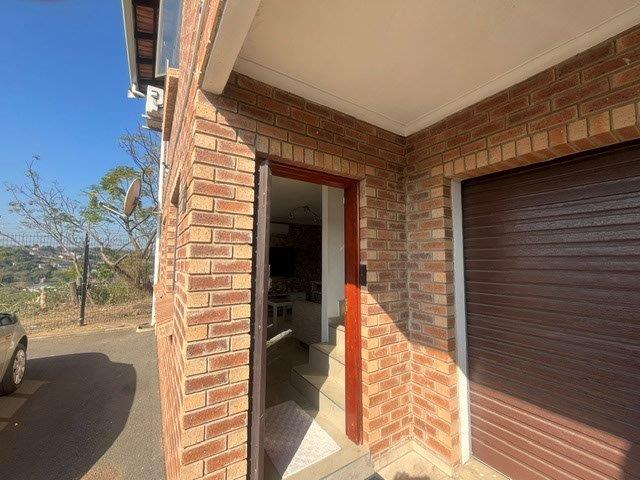 3 Bedroom Property for Sale in Avoca KwaZulu-Natal