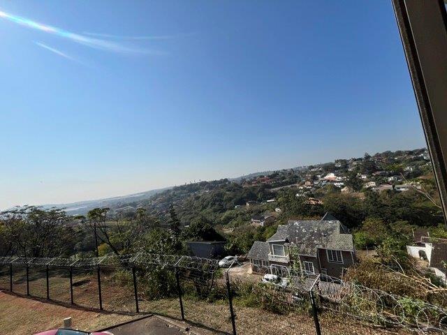 3 Bedroom Property for Sale in Avoca KwaZulu-Natal