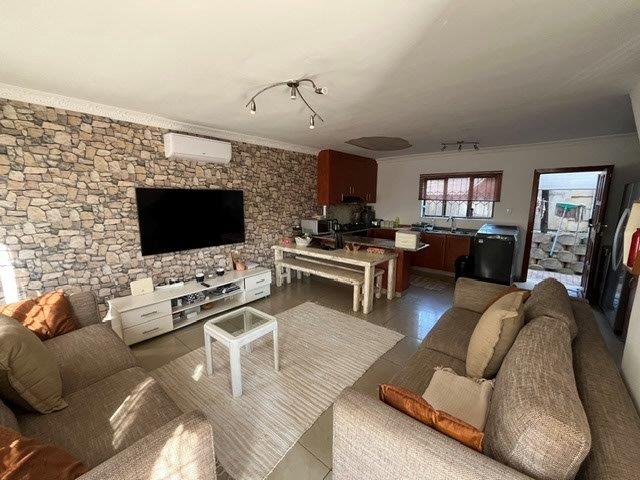 3 Bedroom Property for Sale in Avoca KwaZulu-Natal